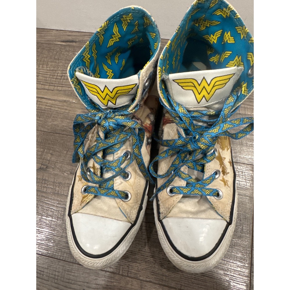 Converse Chuck Taylor All Star Wonder Woman High Top Sneakers Womens 7.5 146781C